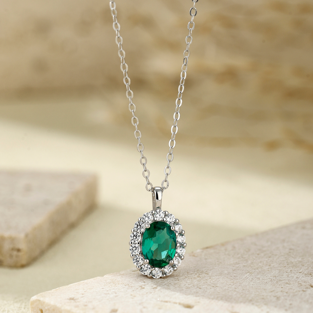 Oval Cut Emerald Necklace